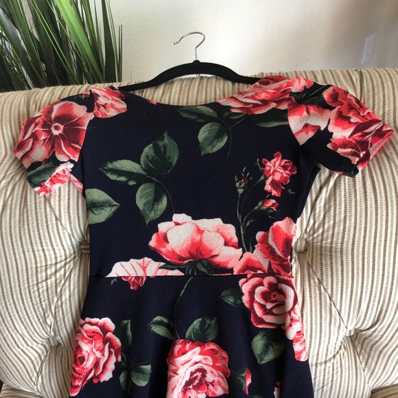 Five Loaves Two Fish size 8 5 loaves 2 Fish - Picture 3 of 8